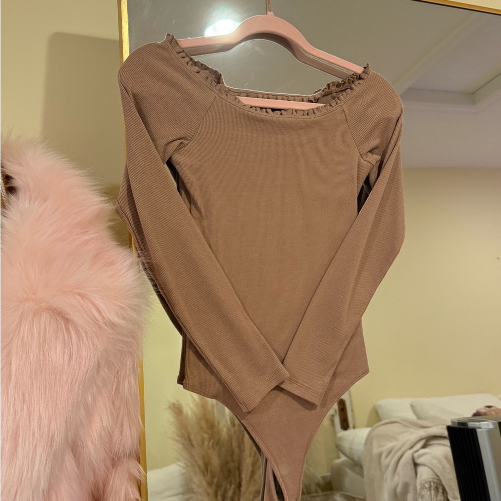 Abercrombie & Fitch Brown Long Sleeve Ruffle Neck Bodysuit